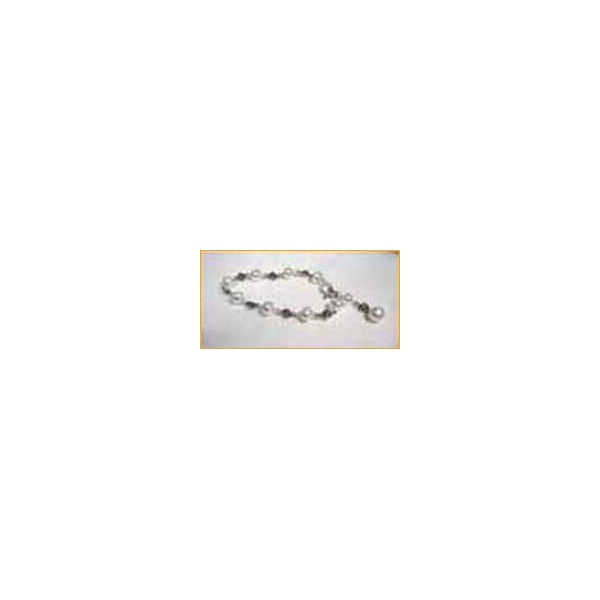 B0014 Sterling silver and Freshwater pearl. Bracelet