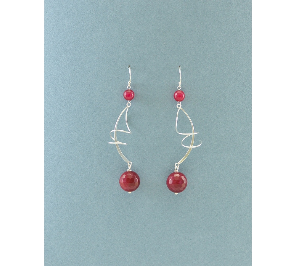 JE314 Dyed Ruby Earring