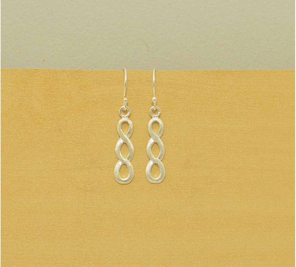 S0358 Plain Silver Earring