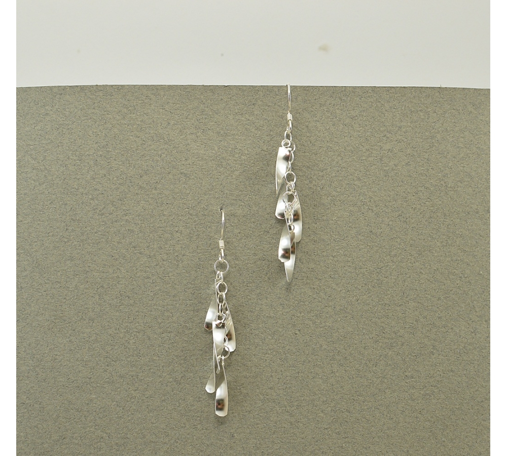 S0319 Plain Silver Earring