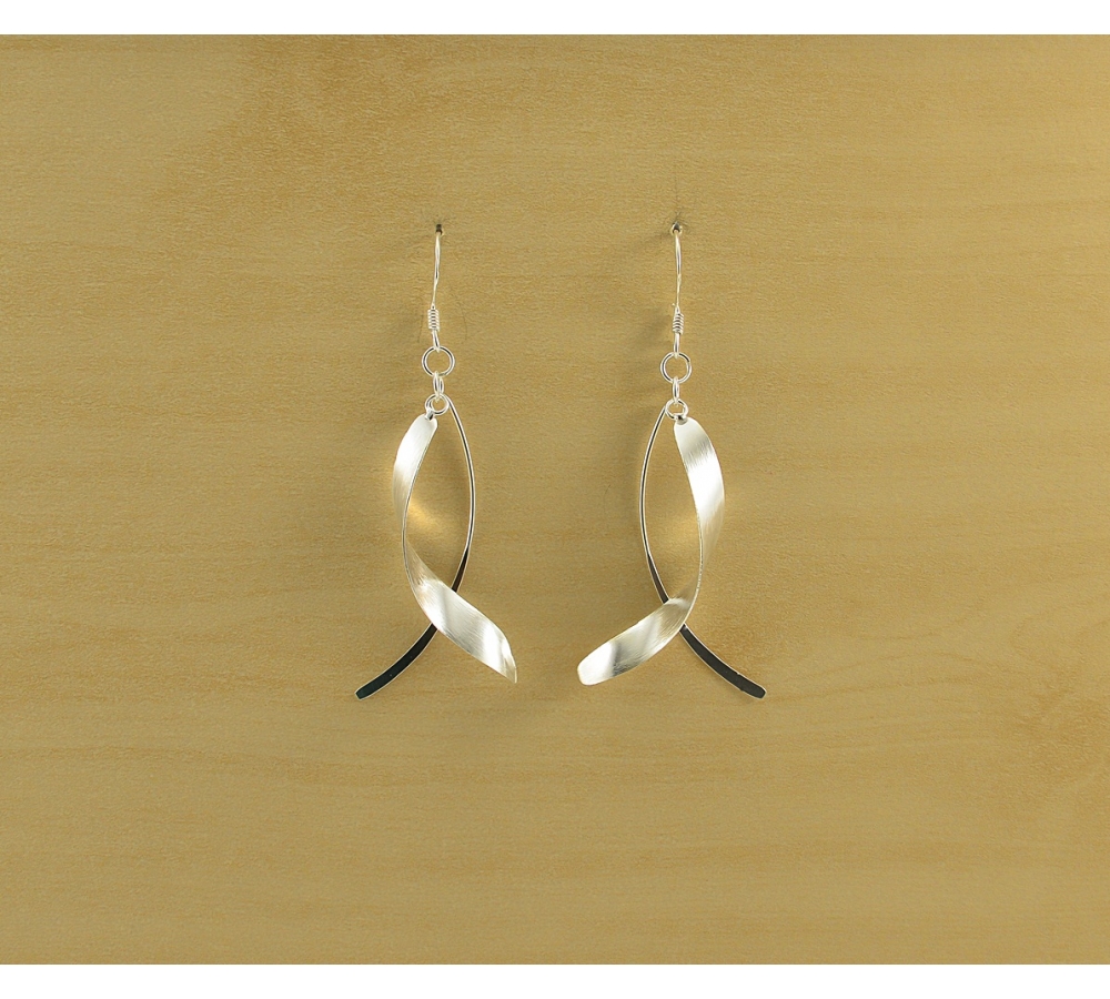S0300 Plain Silver Earring