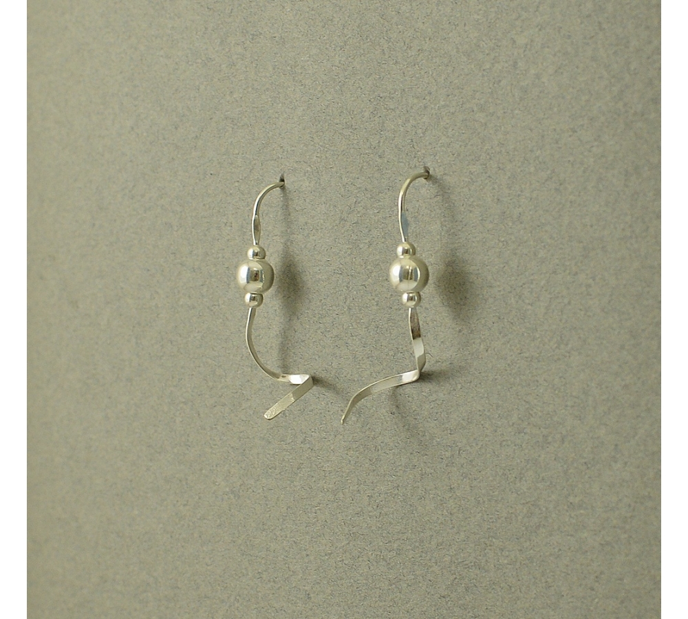 S0003/1 Plain Silver Earring