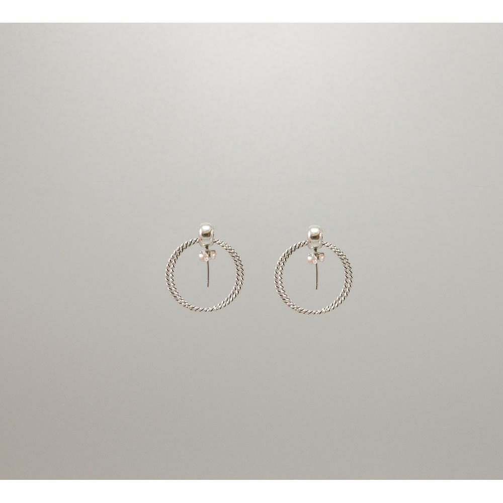 S0435 Plain Silver Earring