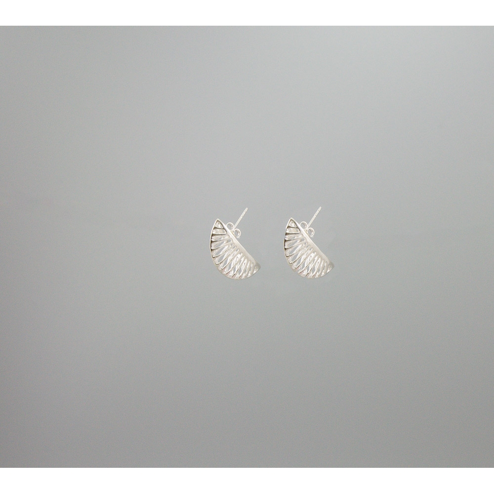 S0414 Plain Silver Earring