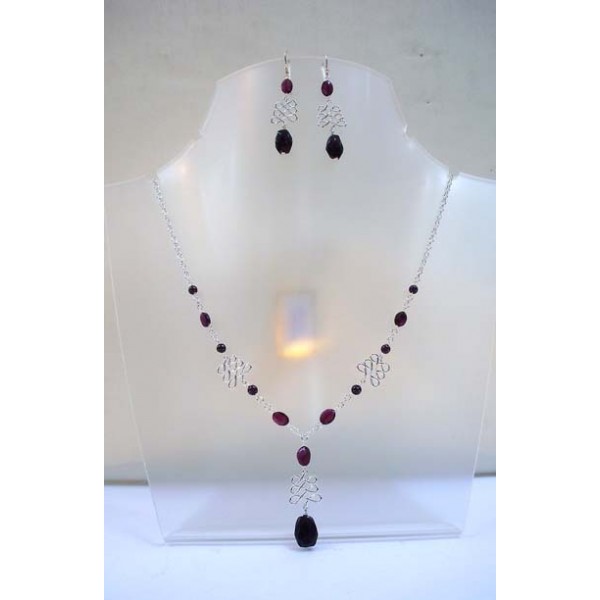 JN-JE0200 Garnet Necklace, and Earring Set