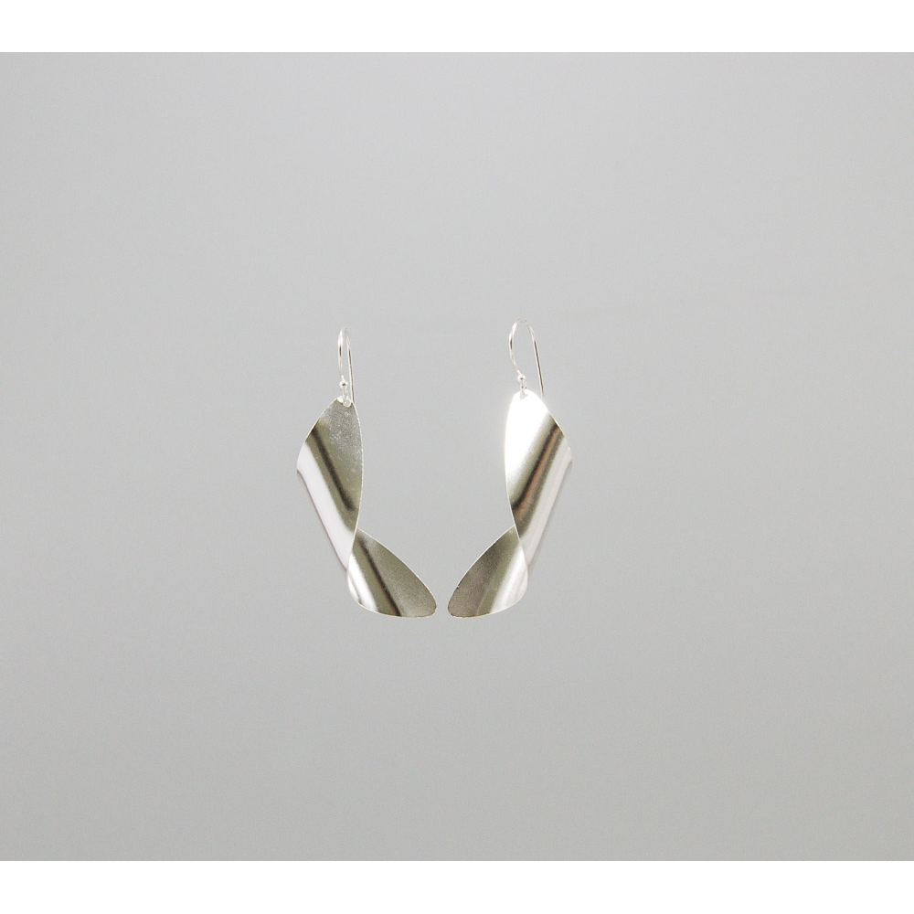 S0381 Plain Silver Earring