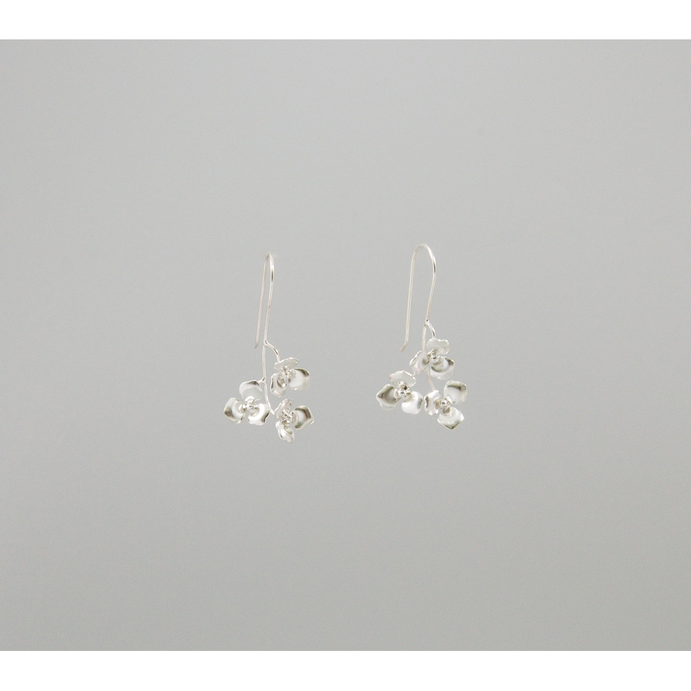 S0391 Plain Silver Earring