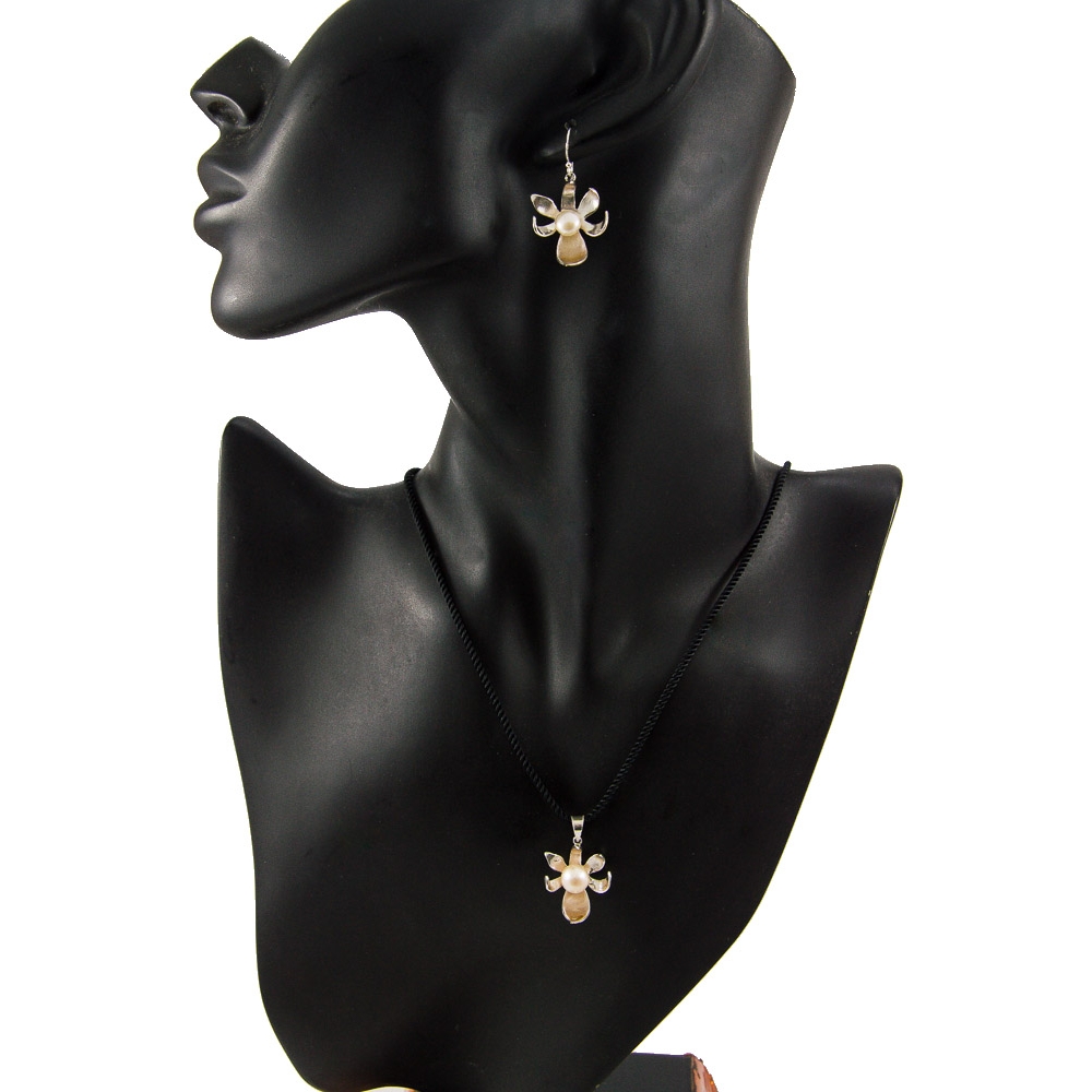 JNEP 228 Fresh Water Pearl Necklace and Earring Set