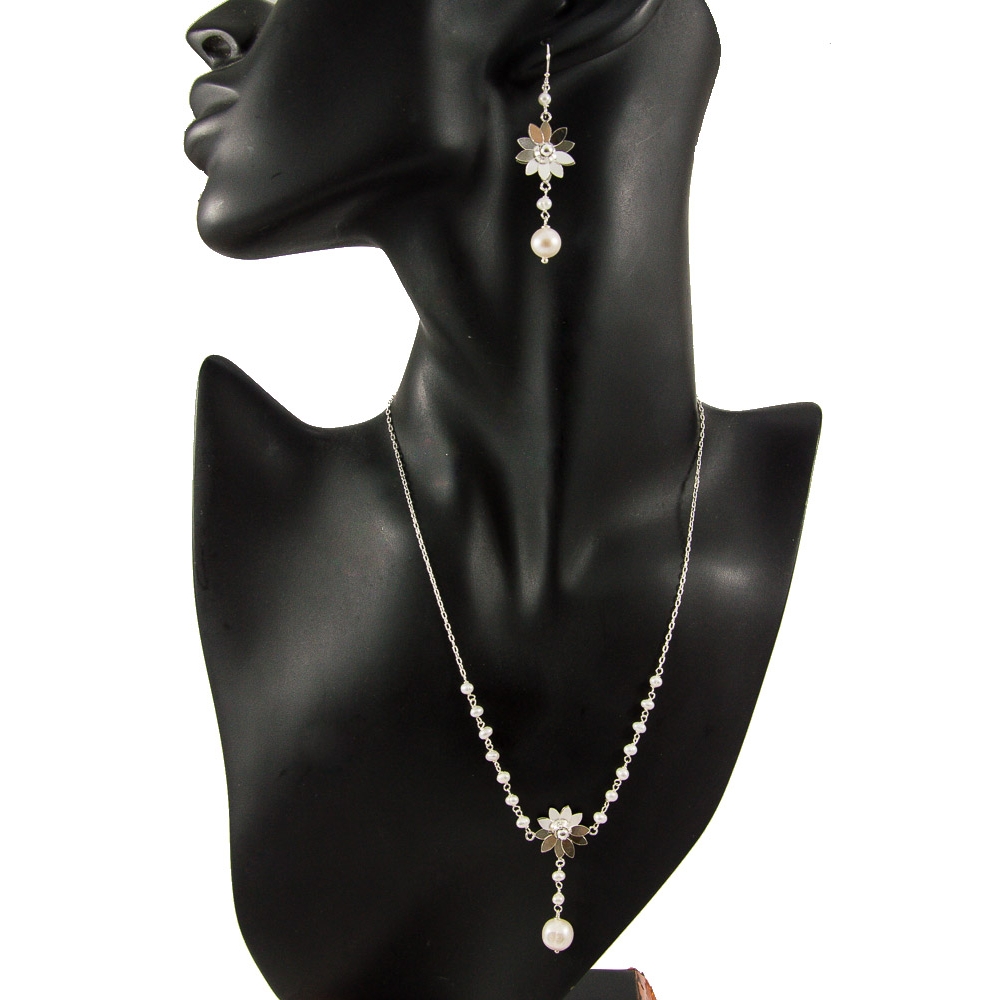 JNEP 265 Fresh Water Pearl Necklace and Earring Set