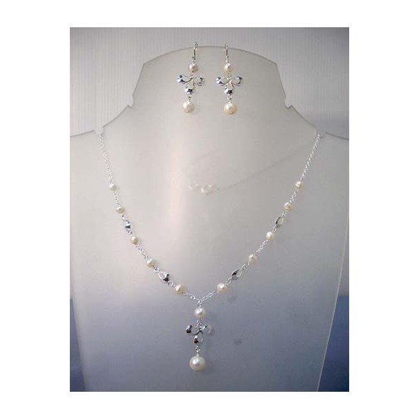 JN-JE0238 Fresh Water Pearl Necklace and Earring Set
