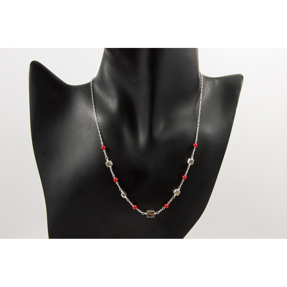 JNSU1323 Red Agate Necklace