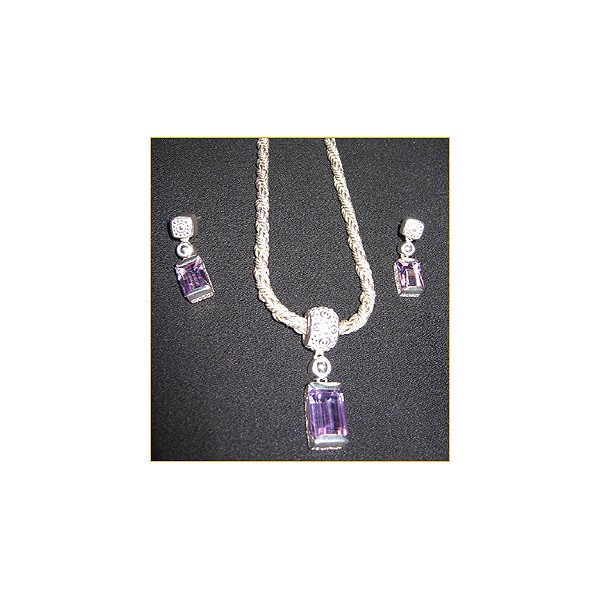 JN-UP136 Amethyst Necklace