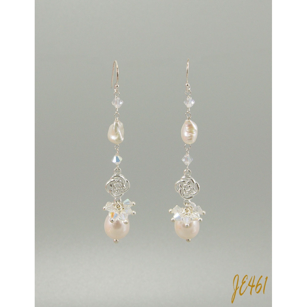 JE461 White Pearl Earring
