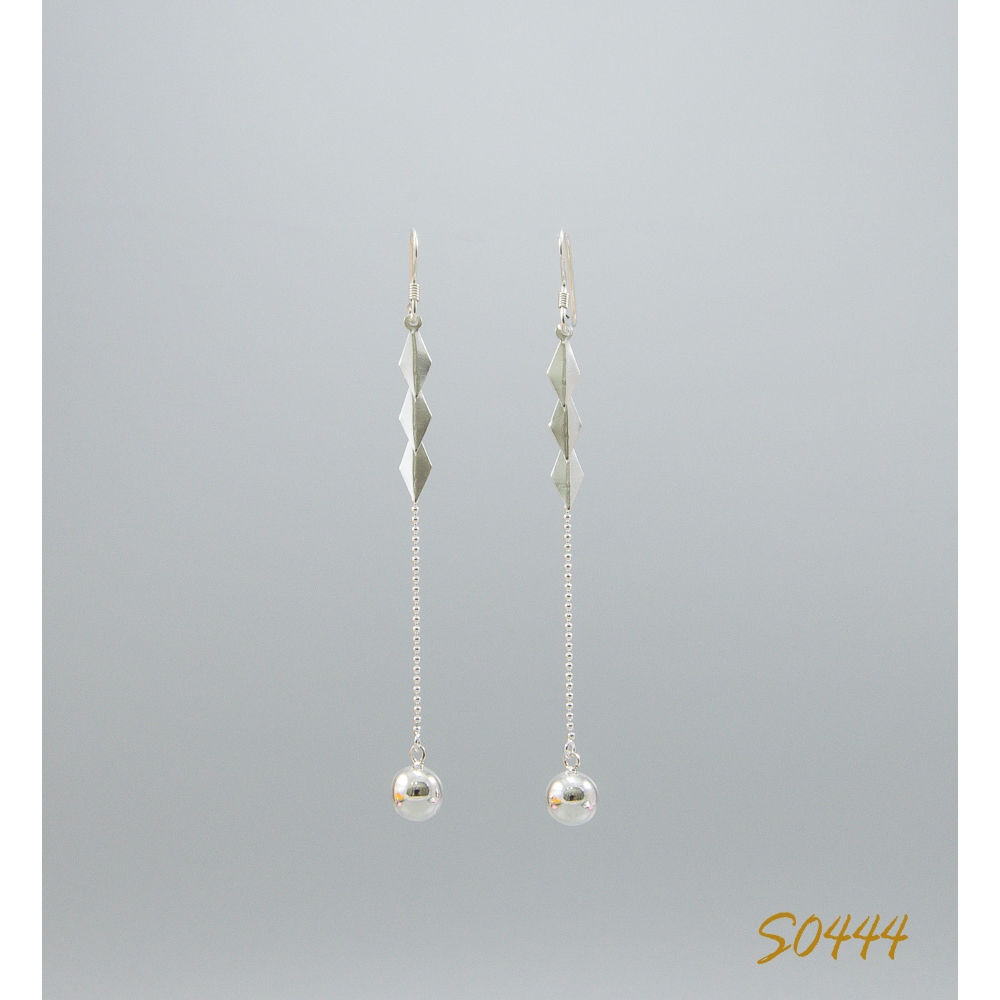 S0444 Plain Silver Earring