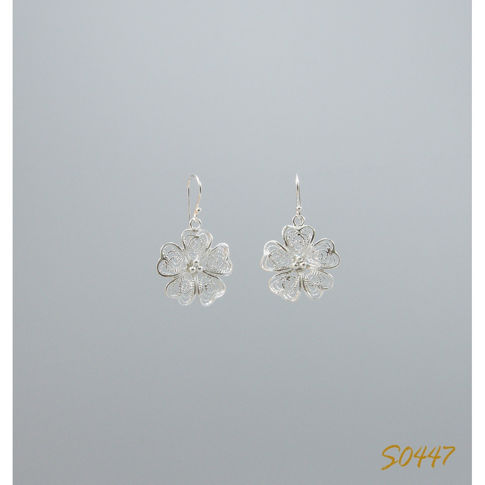 S0447 Plain Silver Earring