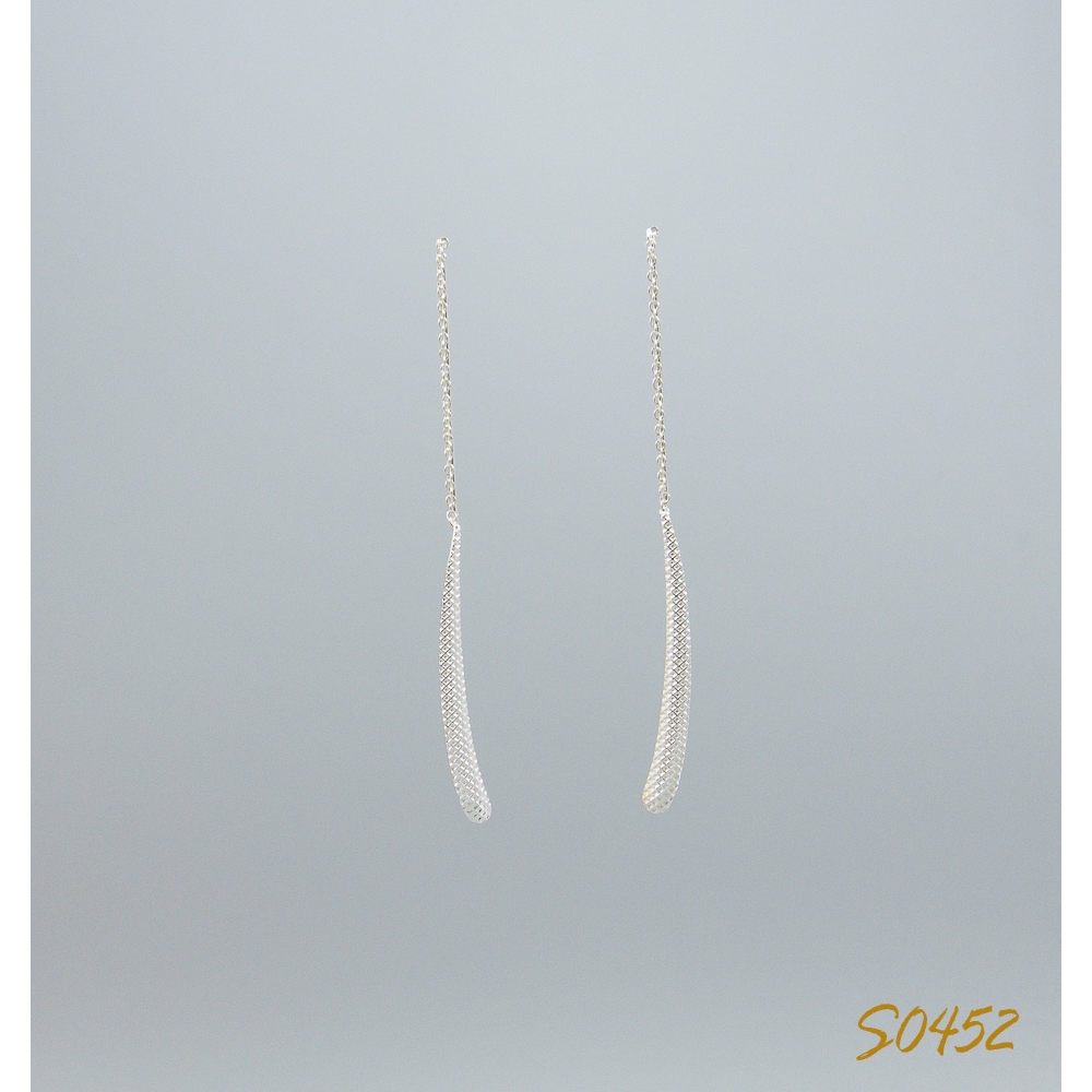 S0452 Plain Silver Earring
