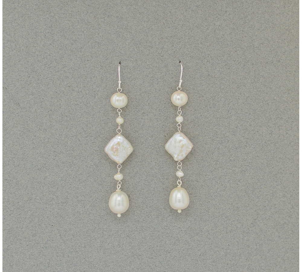 JE420 Pearl Earring