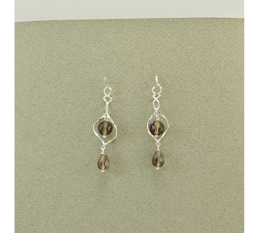JE370 Smoky Earring