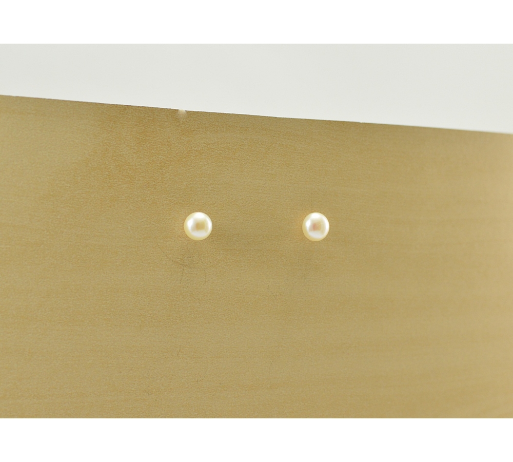 JE366 Fresh Water Pearl Earring